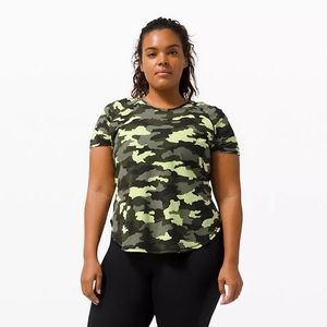 Lululemon UVP Run Short Sleeve, Size 4, NWT